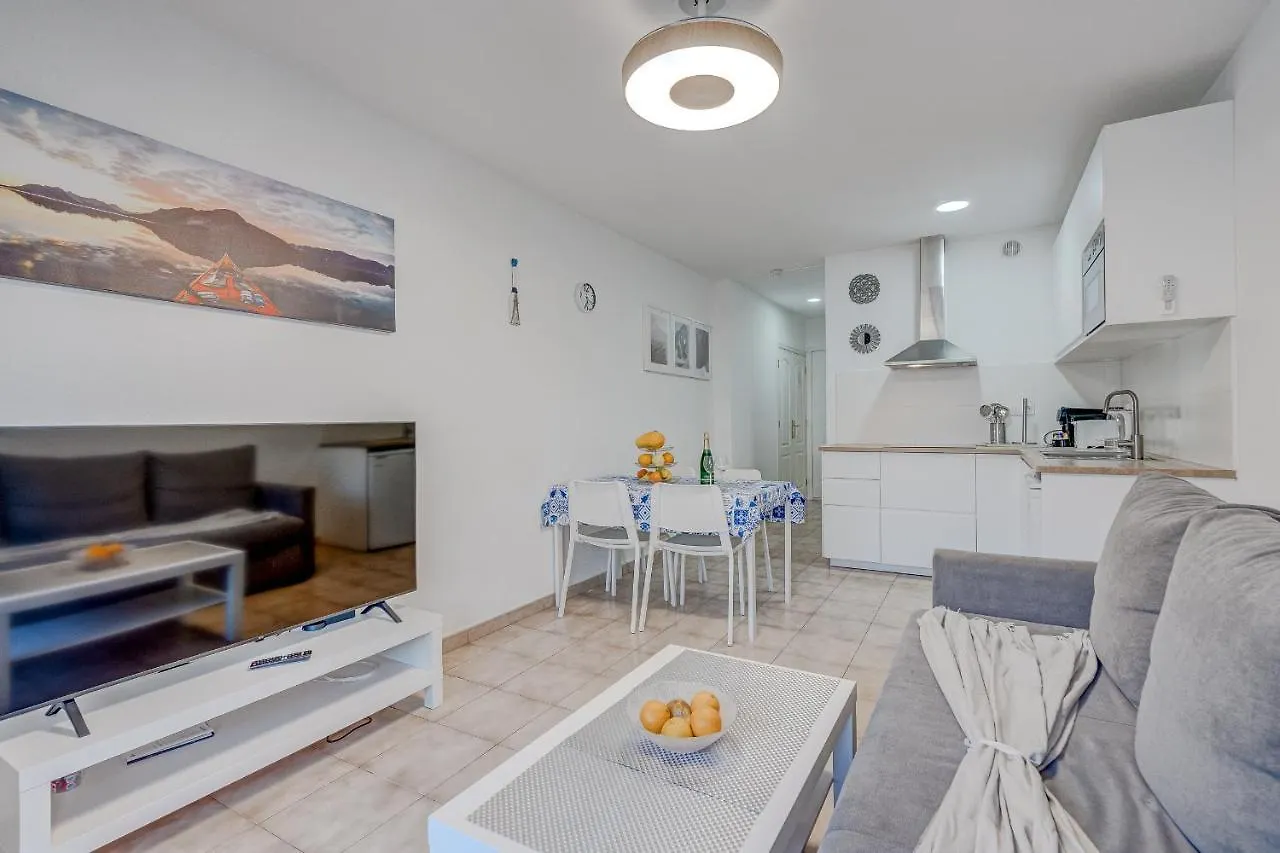 Apartment Amplio Duplex En Los Cristianos By Altamarhomes Spain